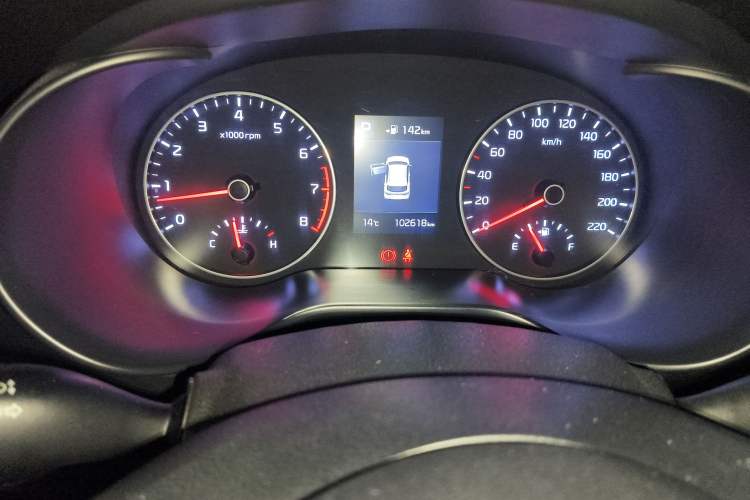 Used Kia KX Cross 2017 1.4L AT GLS Instrument Cluster