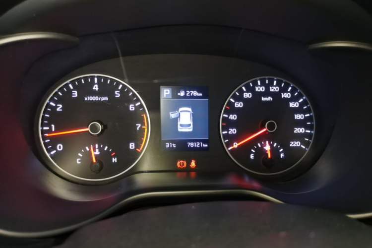 Used Kia KX Cross 2017 1.4L AT GLS Instrument Cluster