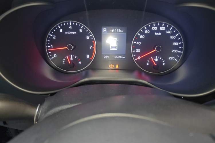 Used Kia KX Cross 2017 1.4L AT GLS Instrument Cluster