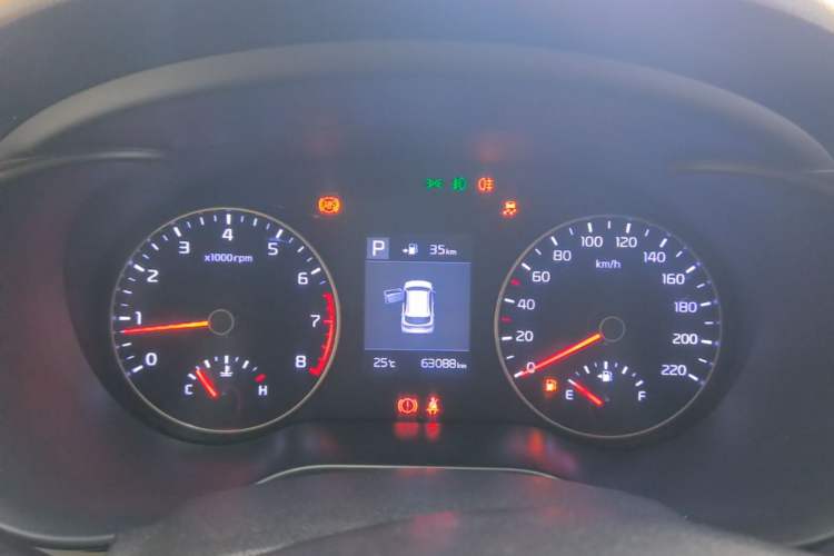 Used Kia KX Cross 2017 1.4L AT GLS Instrument Cluster