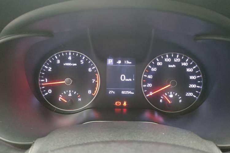 Used Kia KX Cross 2017 1.4L AT GLS Instrument Cluster