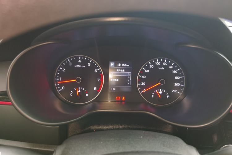 Used Kia KX Cross 2017 1.4L AT GLS Instrument Cluster