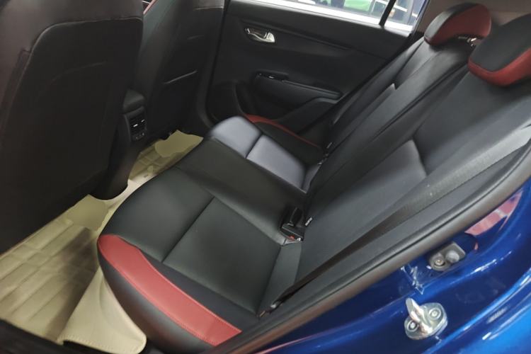 Used Kia KX Cross 2017 1.4L AT GLS Left Rear Seat