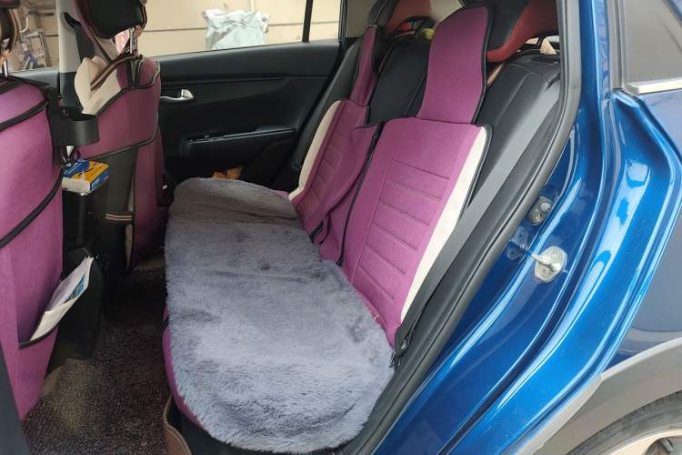Used Kia KX Cross 2017 1.4L AT GLS Left Rear Seat