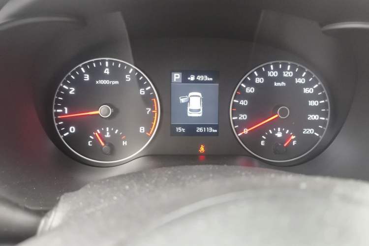 Used Kia KX Cross 2017 1.4L AT GLS Odometer Close Up