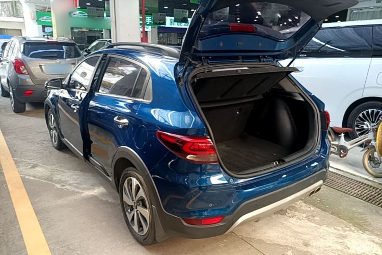 Used Kia KX Cross 2017 1.4L AT GLS Rear Left 45 Deg