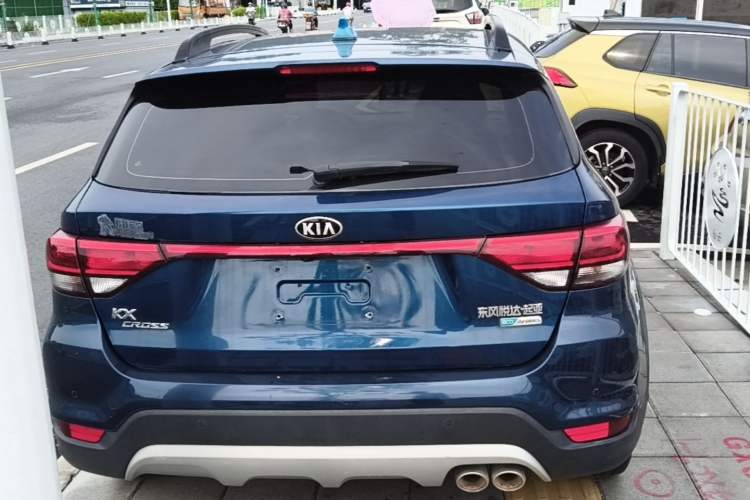 Used Kia KX Cross 2017 1.4L AT GLS Rear