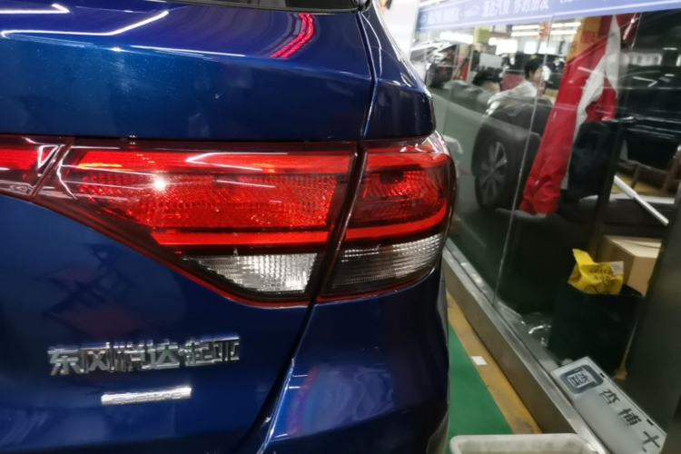 Used Kia KX Cross 2017 1.4L AT GLS Right Rear Taillight