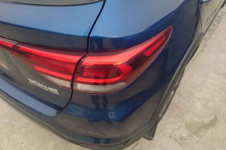 Used Kia KX Cross 2017 1.4L AT GLS Right Rear Taillight