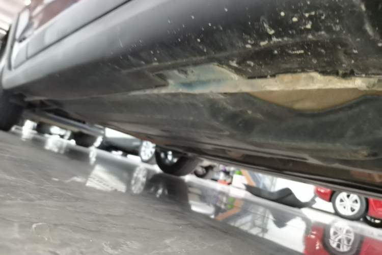 Used Kia KX Cross 2017 1.4L AT GLS Right Side Sill