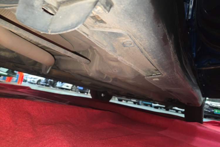 Used Kia KX Cross 2017 1.4L AT GLS Right Side Sill