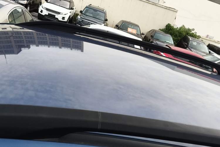 Used Kia KX Cross 2017 1.4L AT GLS Roof