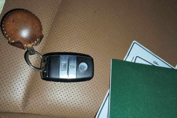 Used Kia KX Cross 2017 1.4L AT GLS Vehicle Key