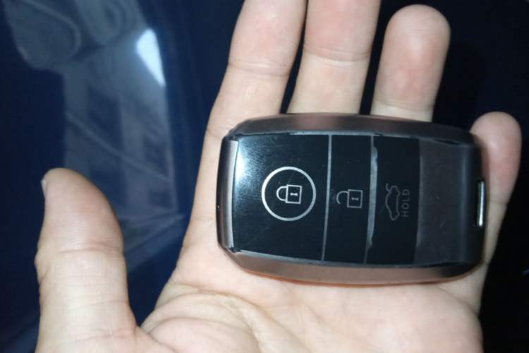 Used Kia KX Cross 2017 1.4L AT GLS Vehicle Key