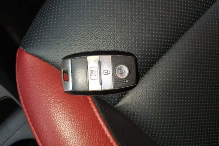 Used Kia KX Cross 2017 1.4L AT GLS Vehicle Key
