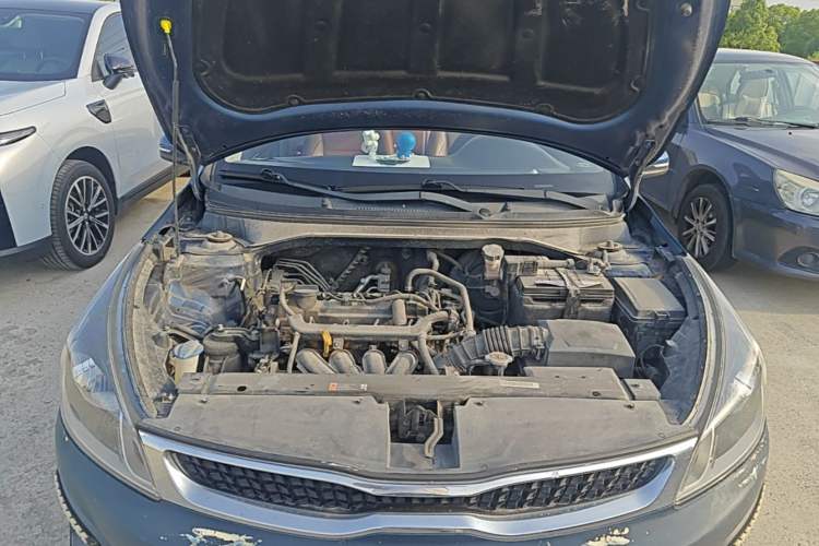 Used Kia KX Cross 2017 1.4L AT GLS Engine Bay