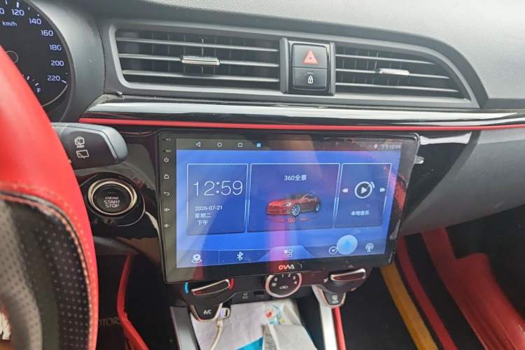 Used Kia KX Cross 2017 1.4L AT GLS Audio And AC Panel