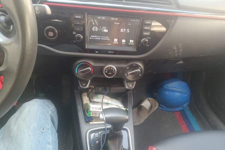 Used Kia KX Cross 2017 1.4L AT GLS Audio And AC Panel