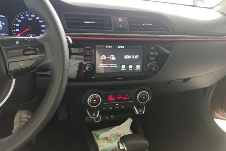Used Kia KX Cross 2017 1.4L AT GLS Audio And AC Panel