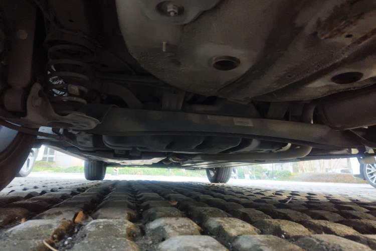 Used Kia KX Cross 2017 1.4L AT GLS Chassis Rear