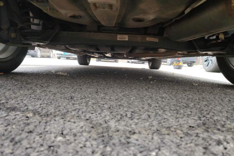 Used Kia KX Cross 2017 1.4L AT GLS Chassis Rear