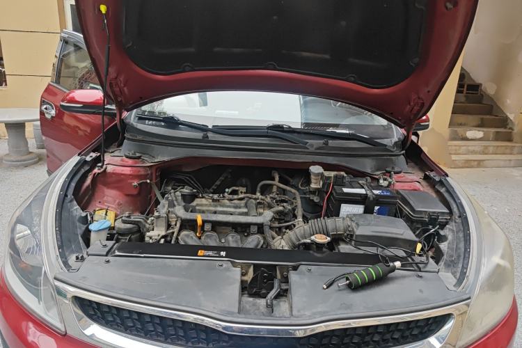 Used Kia KX Cross 2017 1.4L AT GLS Engine Bay