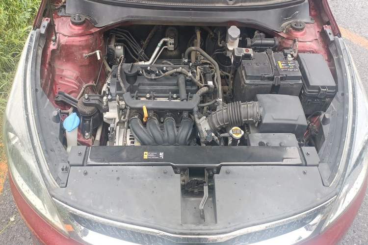 Used Kia KX Cross 2017 1.4L AT GLS Engine Bay