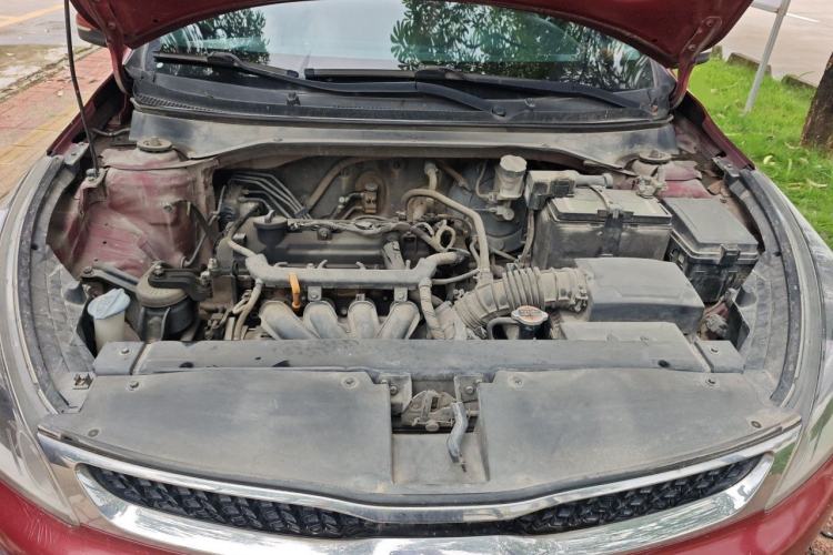 Used Kia KX Cross 2017 1.4L AT GLS Engine Bay