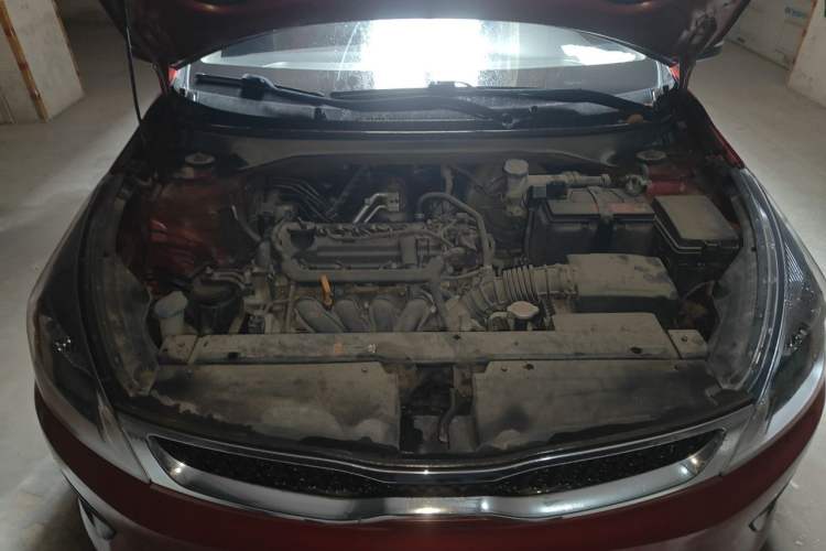Used Kia KX Cross 2017 1.4L AT GLS Engine Bay