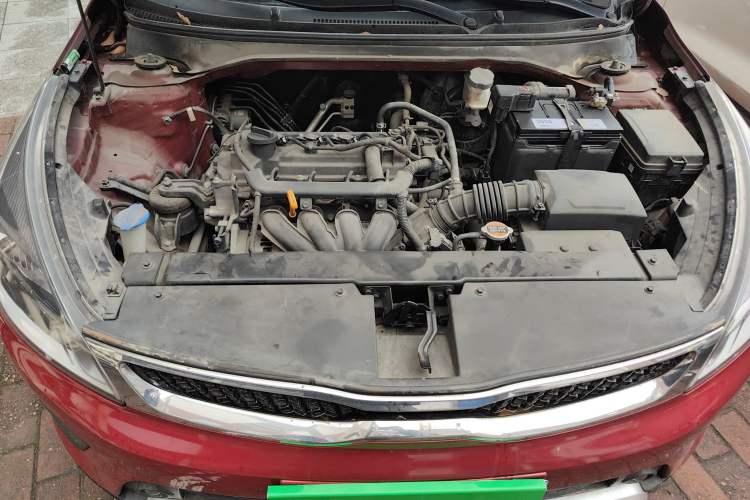 Used Kia KX Cross 2017 1.4L AT GLS Engine Bay