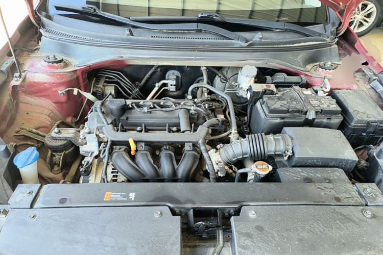 Used Kia KX Cross 2017 1.4L AT GLS Engine Bay