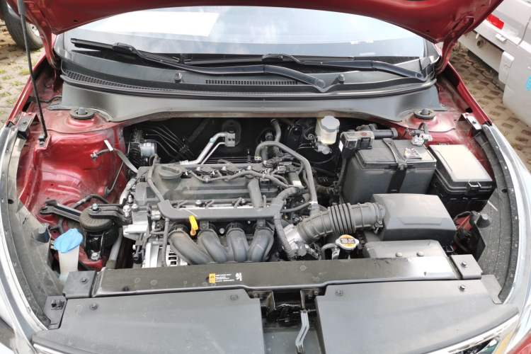 Used Kia KX Cross 2017 1.4L AT GLS Engine Bay