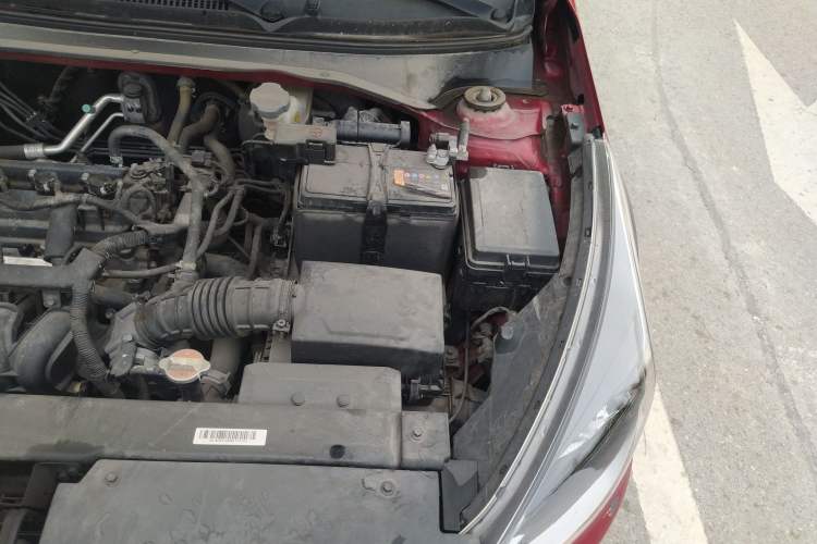 Used Kia KX Cross 2017 1.4L AT GLS Engine Bay Left