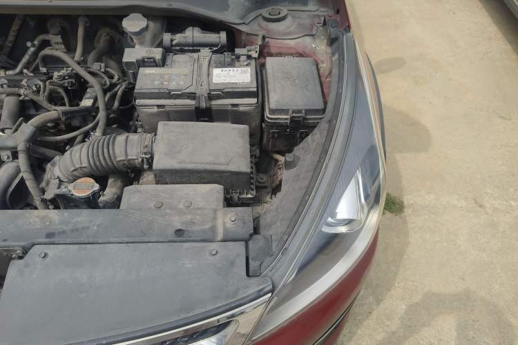 Used Kia KX Cross 2017 1.4L AT GLS Engine Bay Left