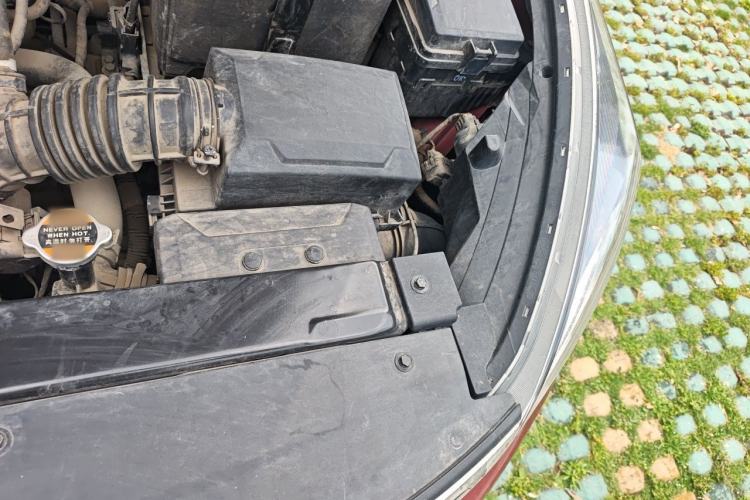 Used Kia KX Cross 2017 1.4L AT GLS Engine Bay Left