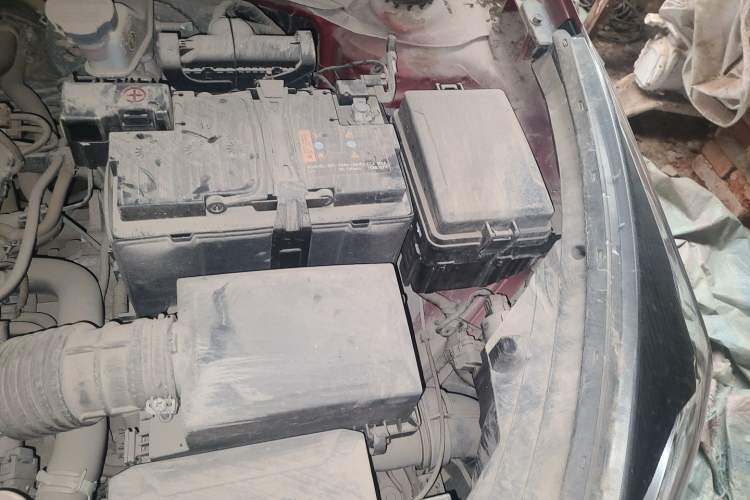 Used Kia KX Cross 2017 1.4L AT GLS Engine Bay Left
