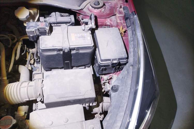 Used Kia KX Cross 2017 1.4L AT GLS Engine Bay Left