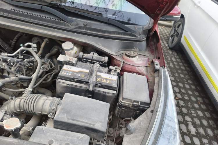 Used Kia KX Cross 2017 1.4L AT GLS Engine Bay Left