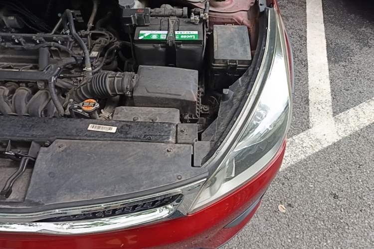 Used Kia KX Cross 2017 1.4L AT GLS Engine Bay Left