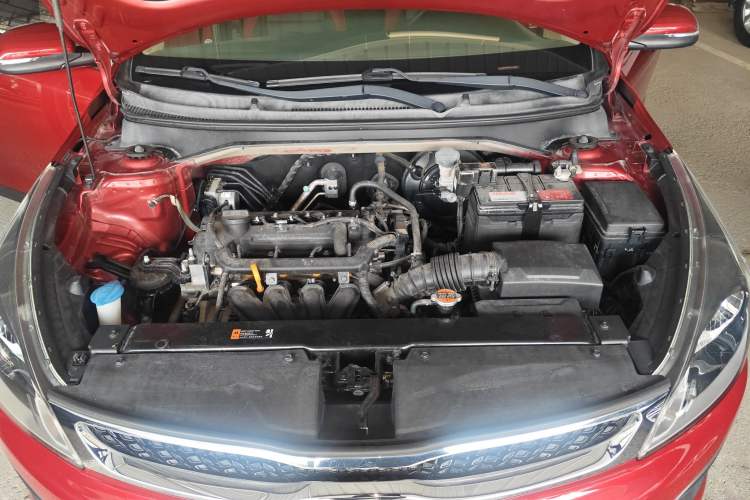 Used Kia KX Cross 2017 1.4L AT GLS Engine Bay