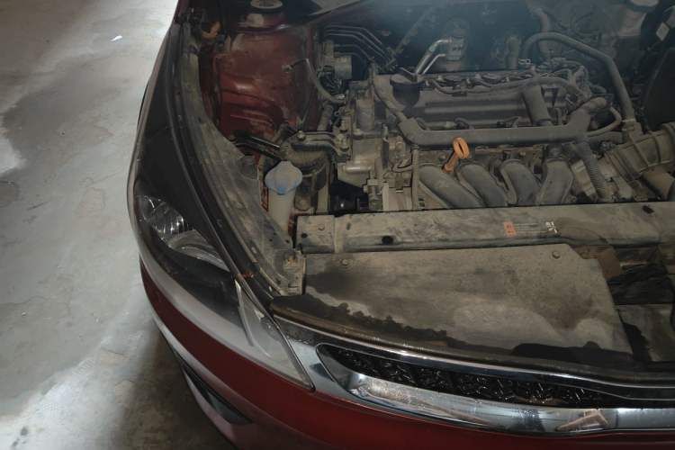 Used Kia KX Cross 2017 1.4L AT GLS Engine Bay Right