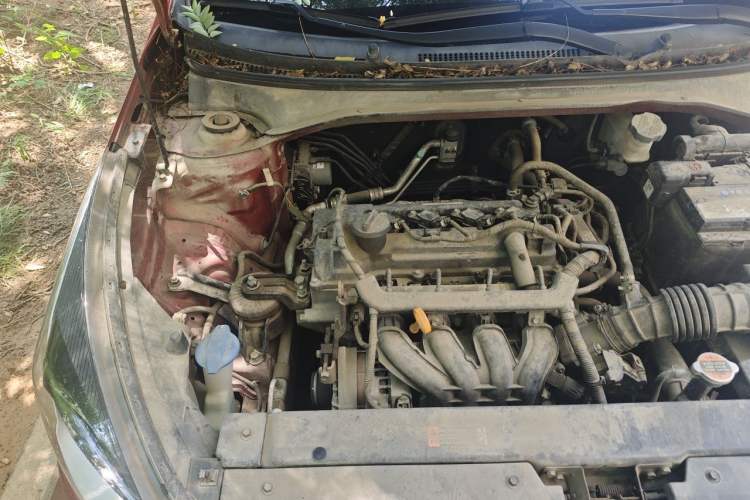 Used Kia KX Cross 2017 1.4L AT GLS Engine Bay Right