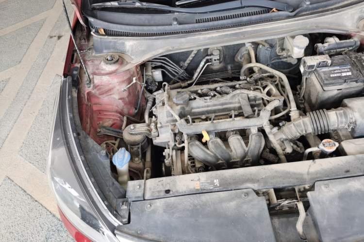 Used Kia KX Cross 2017 1.4L AT GLS Engine Bay Right