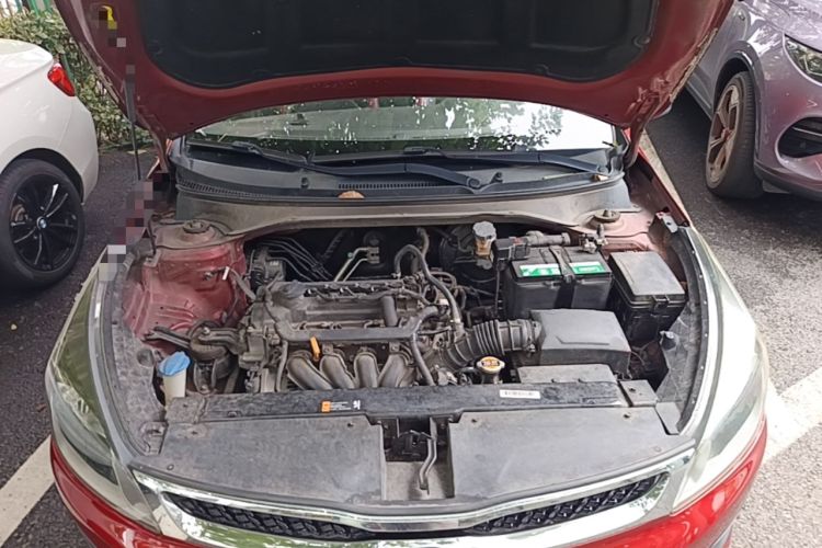 Used Kia KX Cross 2017 1.4L AT GLS Engine Bay