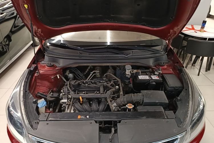 Used Kia KX Cross 2017 1.4L AT GLS Engine Bay