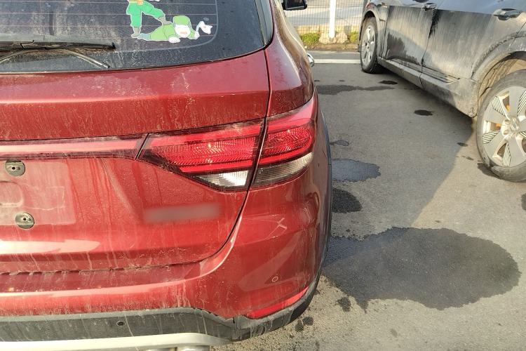 Used Kia KX Cross 2017 1.4L AT GLS Exterior 3