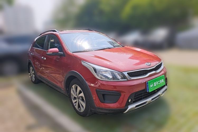 Used Kia KX Cross 2017 1.4L AT GLS Front Right 45 Deg