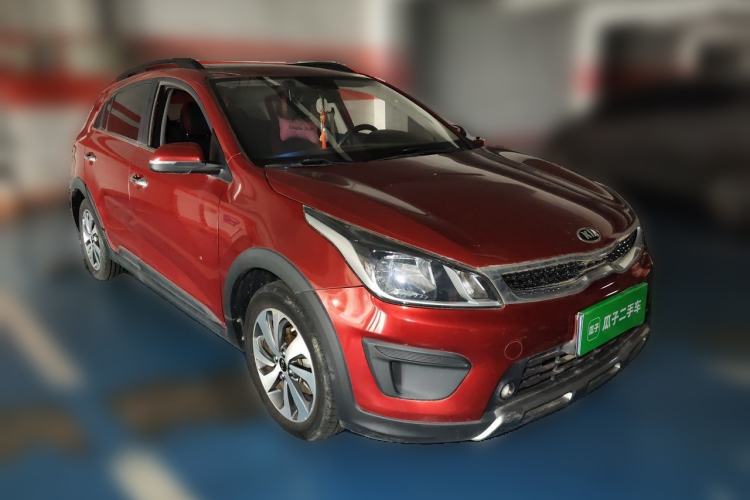 Used Kia KX Cross 2017 1.4L AT GLS Front Right 45 Deg