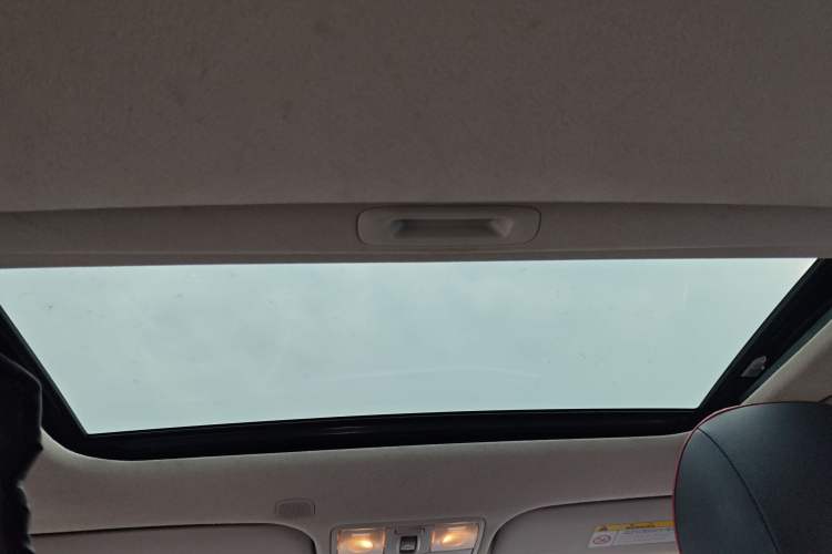 Used Kia KX Cross 2017 1.4L AT GLS Headliner