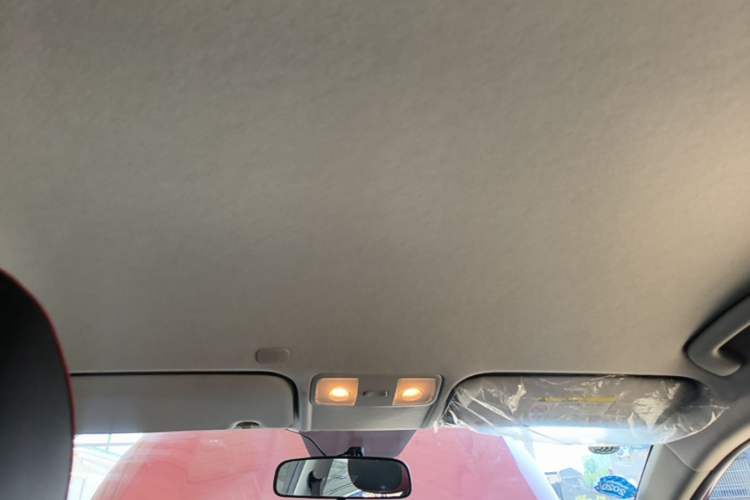 Used Kia KX Cross 2017 1.4L AT GLS Headliner